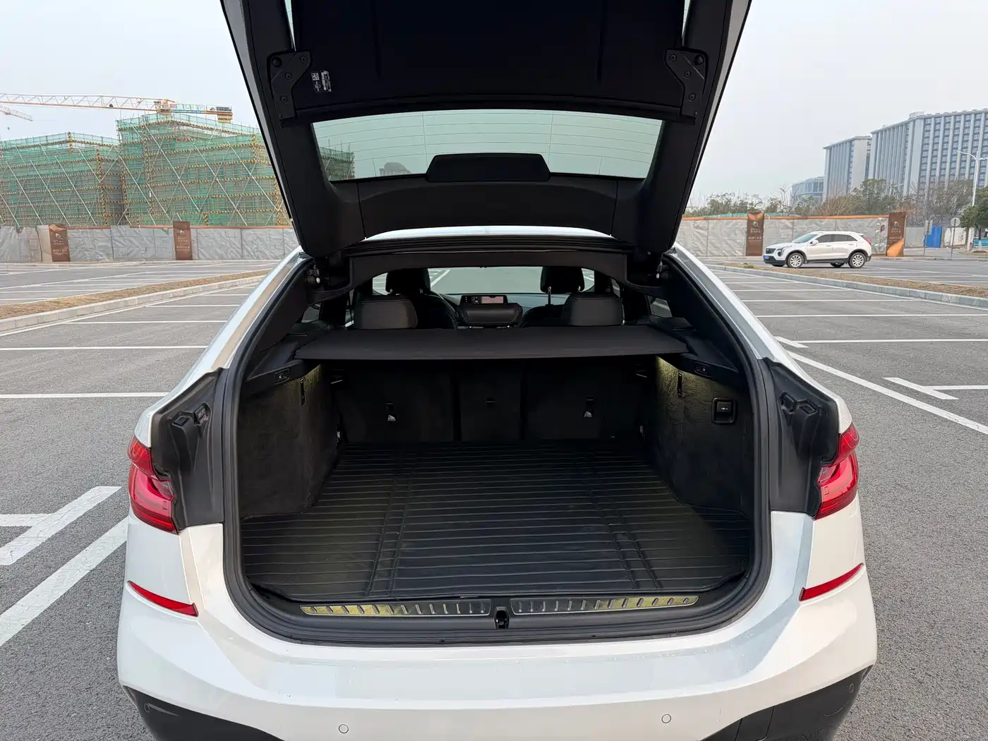 BMW 6 Series GT 2019 630i M Sport Package фото 22