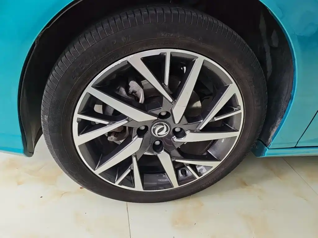 Dongfeng Aeolus Yixuan 2019 2020 230T Automatic Dazzle Edition