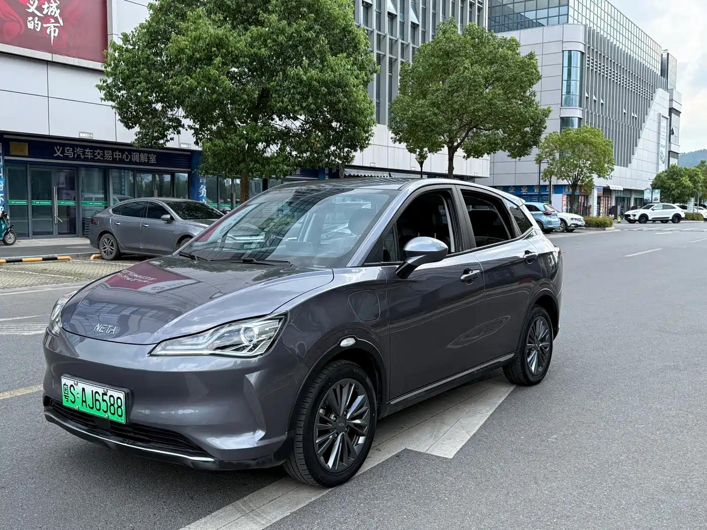 Nezha Auto Nezha V 2023 2022 Trend 400 Industry Custom Edition