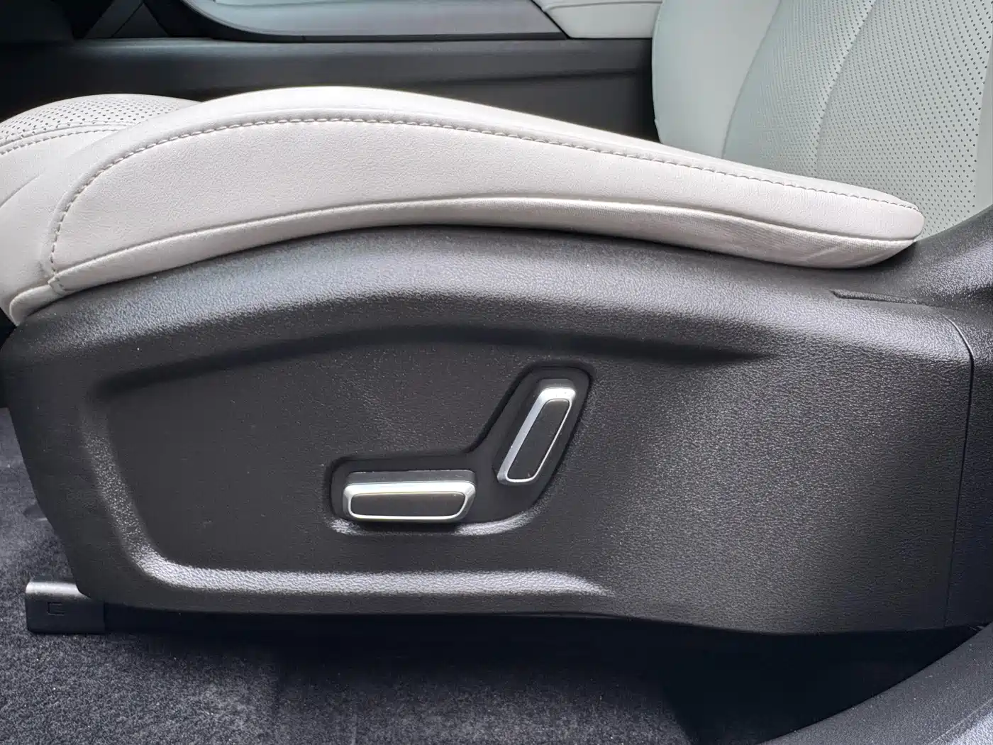 GEELY GALAXY GALAXY L6