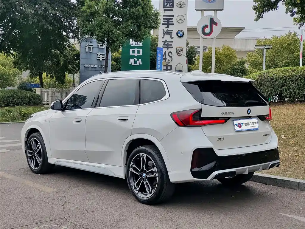 BMW X1 2023 sDrive25Li M Sport Package фото 4