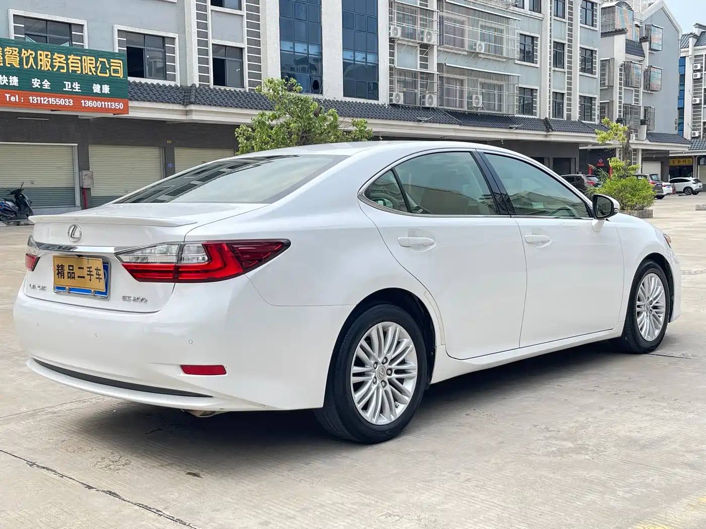 Lexus ES 2017 200 30th Anniversary Edition фото 7