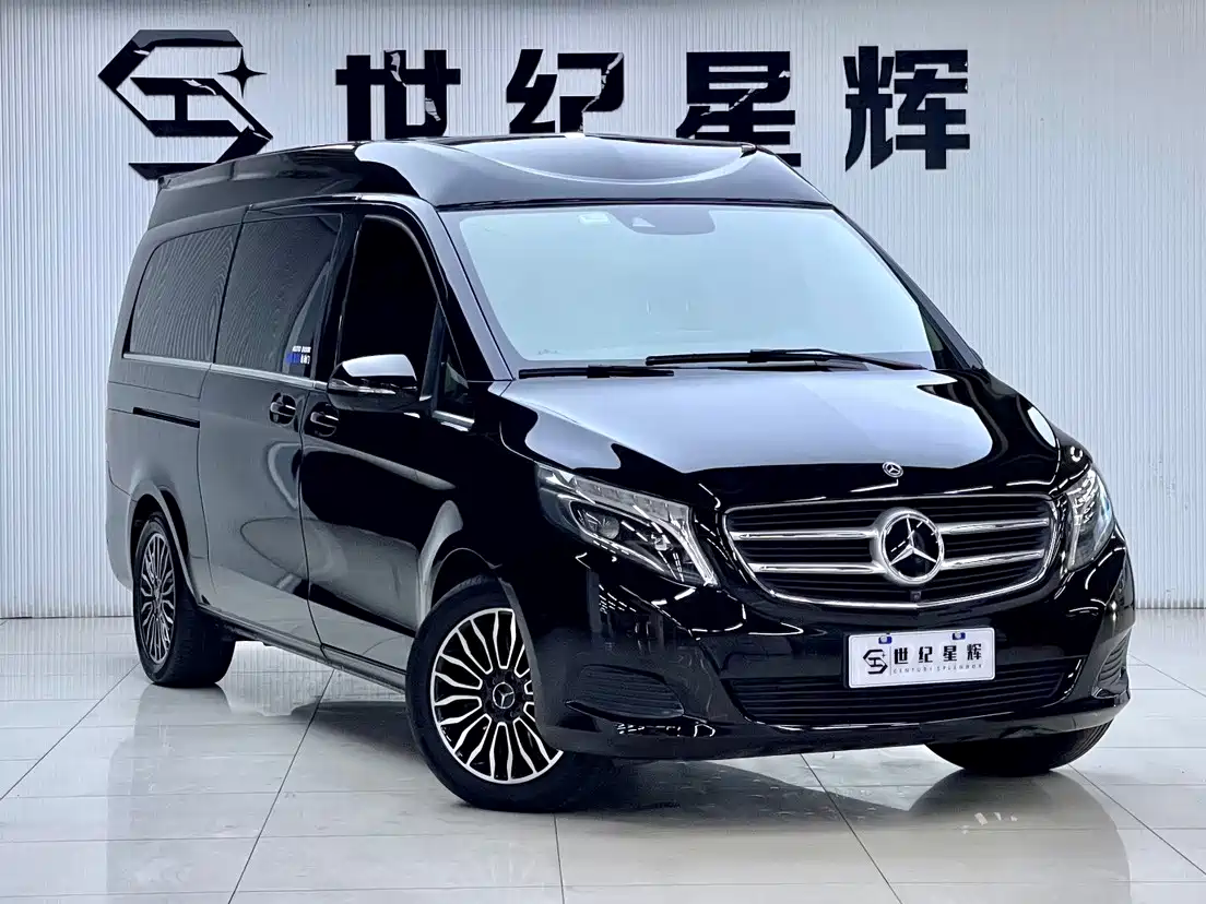 Mercedes-Benz V-Class 2018 V 260 L Premium Long Wheelbase Edition China VI фото 2