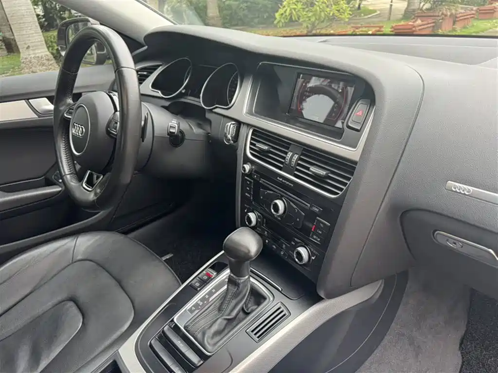 Audi A5 (Import) 2014 Sportback 45 TFSI фото 12