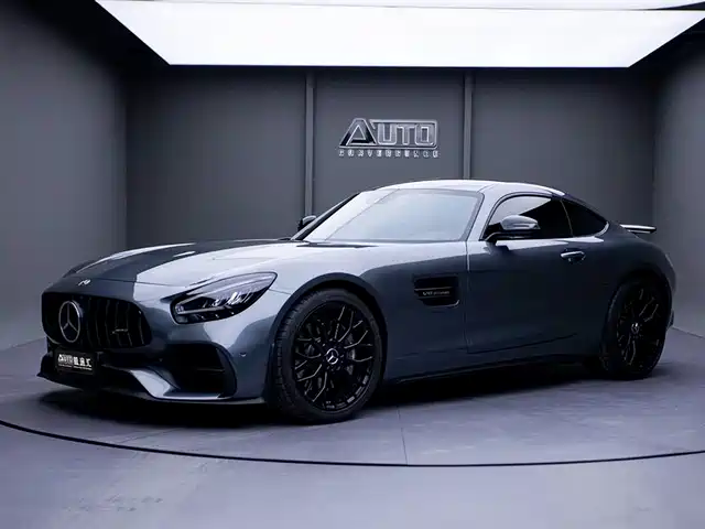 MERCEDES-BENZ AMG GT 2023