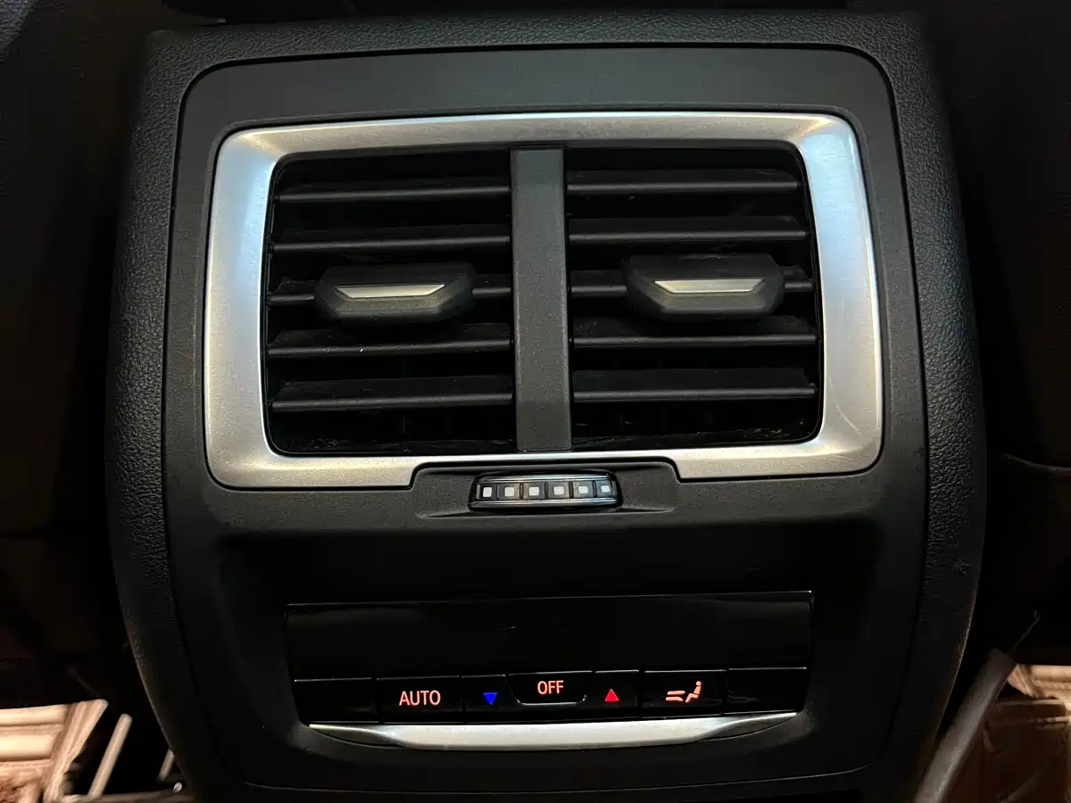 BMW X3 2022 xDrive25i M Sport Package фото 29