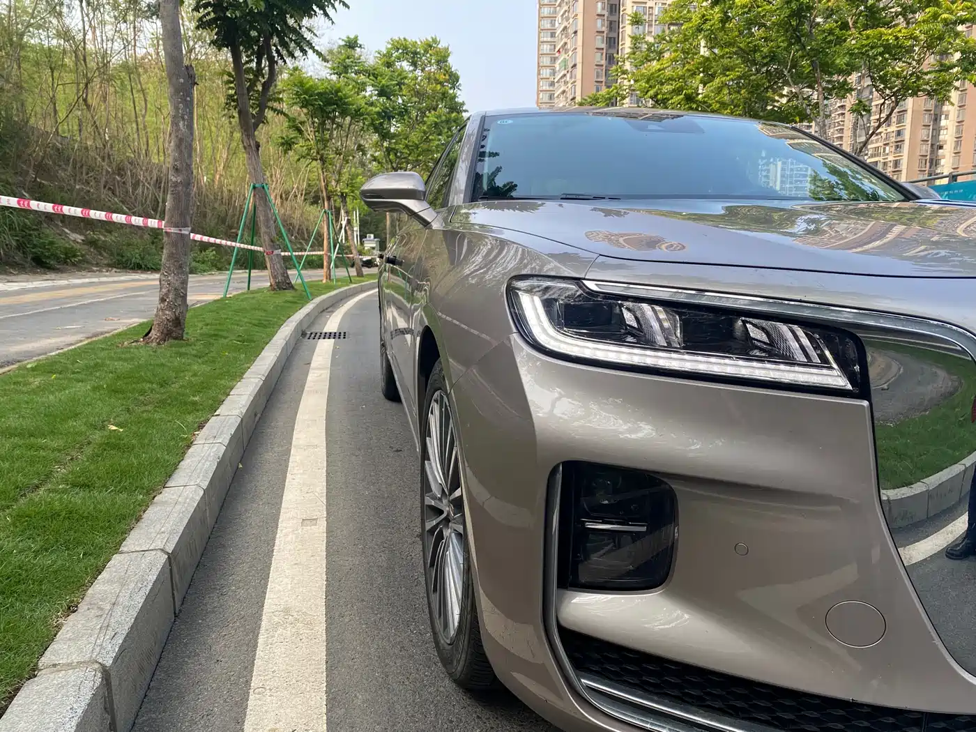 Hongqi H9 2020 2.0T Smart Connection Qi Xiang Edition фото 17