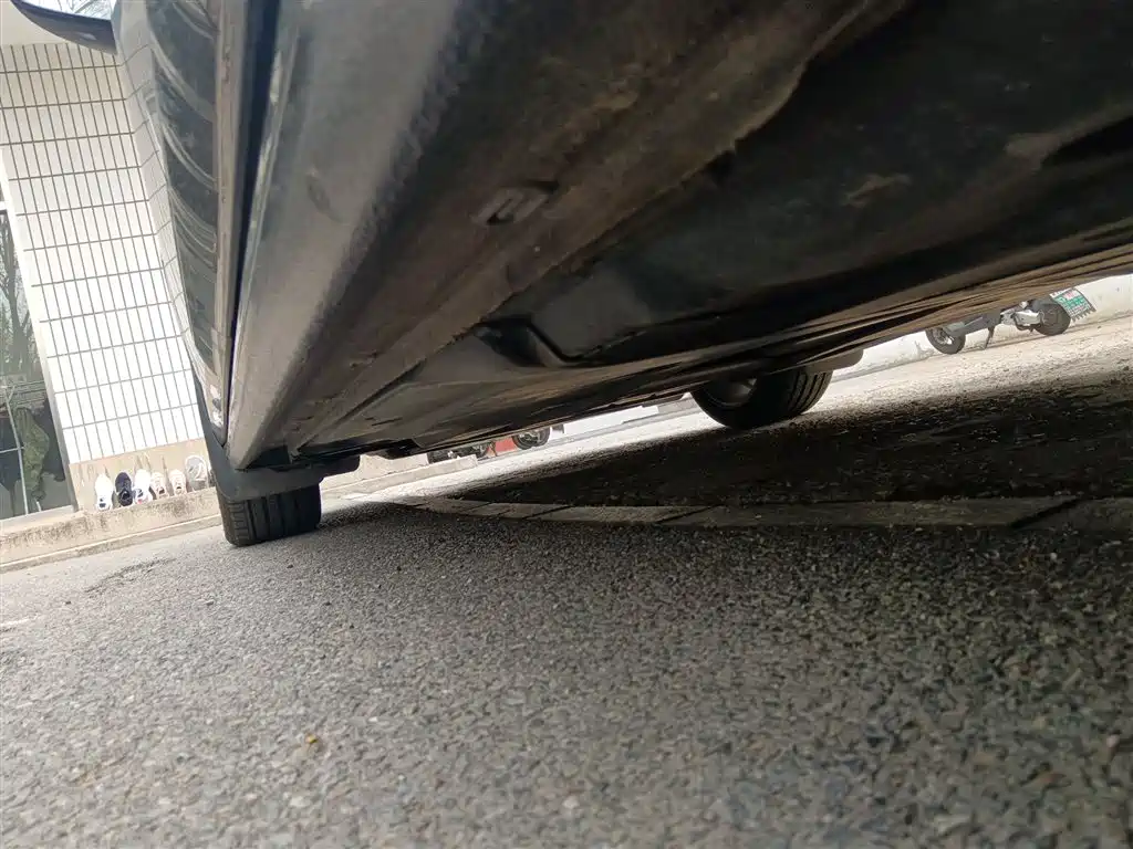 Volkswagen Passat 2020 Facelift 330TSI Luxury China VI фото 18