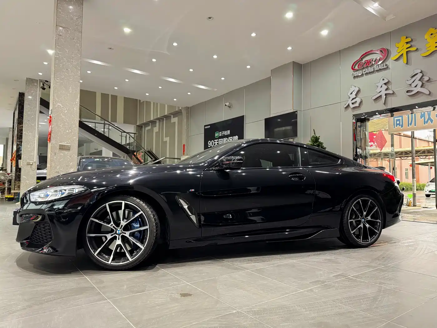 BMW 8 Series 2019 840i Coupe M Sport Package фото 14