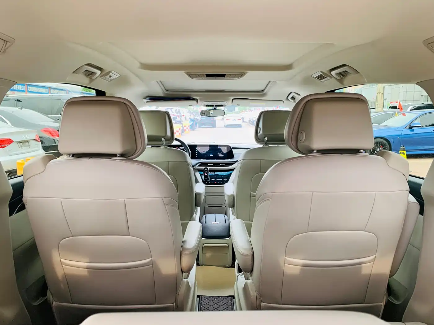 Buick GL8 2023 ES Landmaster Comfort фото 6