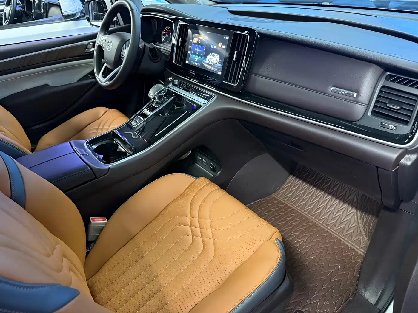 GAC Trumpchi Trumpchi M8 2023 Leading Series 390T Prestige Edition фото 15