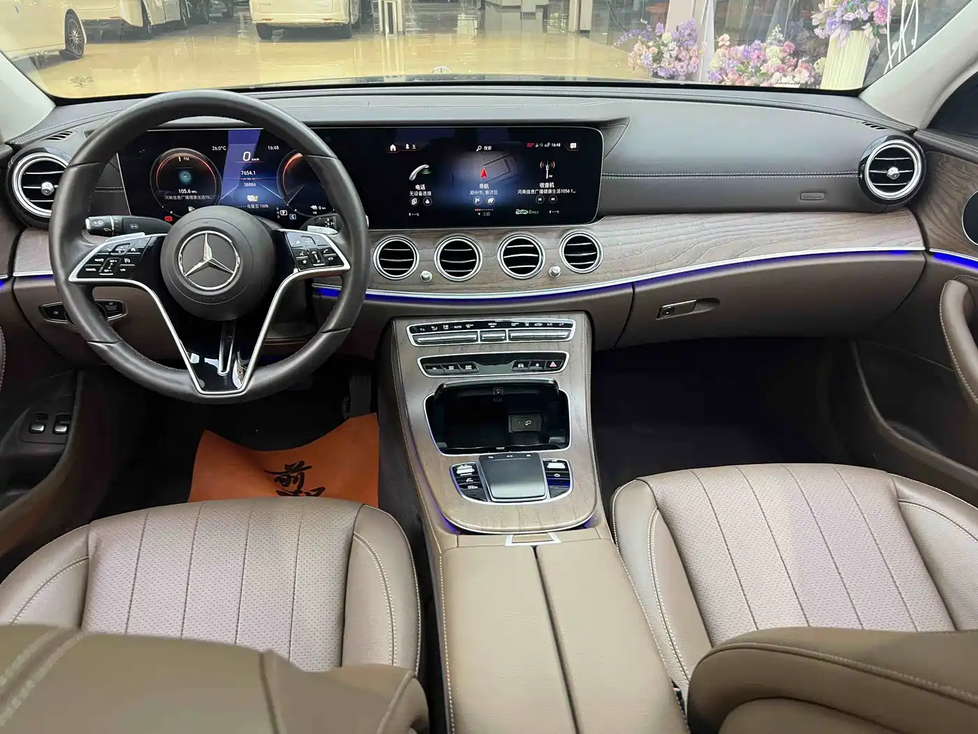 Mercedes-Benz E-Class New Energy 2022 E 350 e L Plug-in Hybrid Sedan фото 9