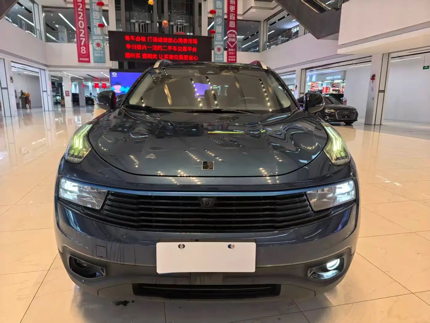 Lynk & Co 01 2019 2.0T 2WD Pro Edition China V фото 2