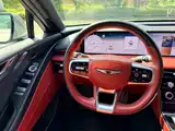 Фото 9 - Genesis G80