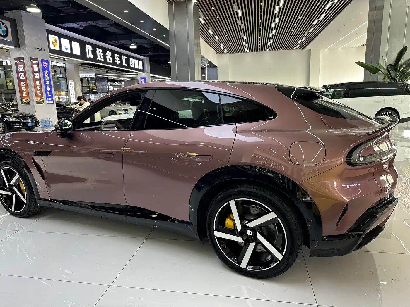 Xiaomi Auto Xiaomi YU7 2025 Ultra Long Range High Performance AWD Max Edition фото 18