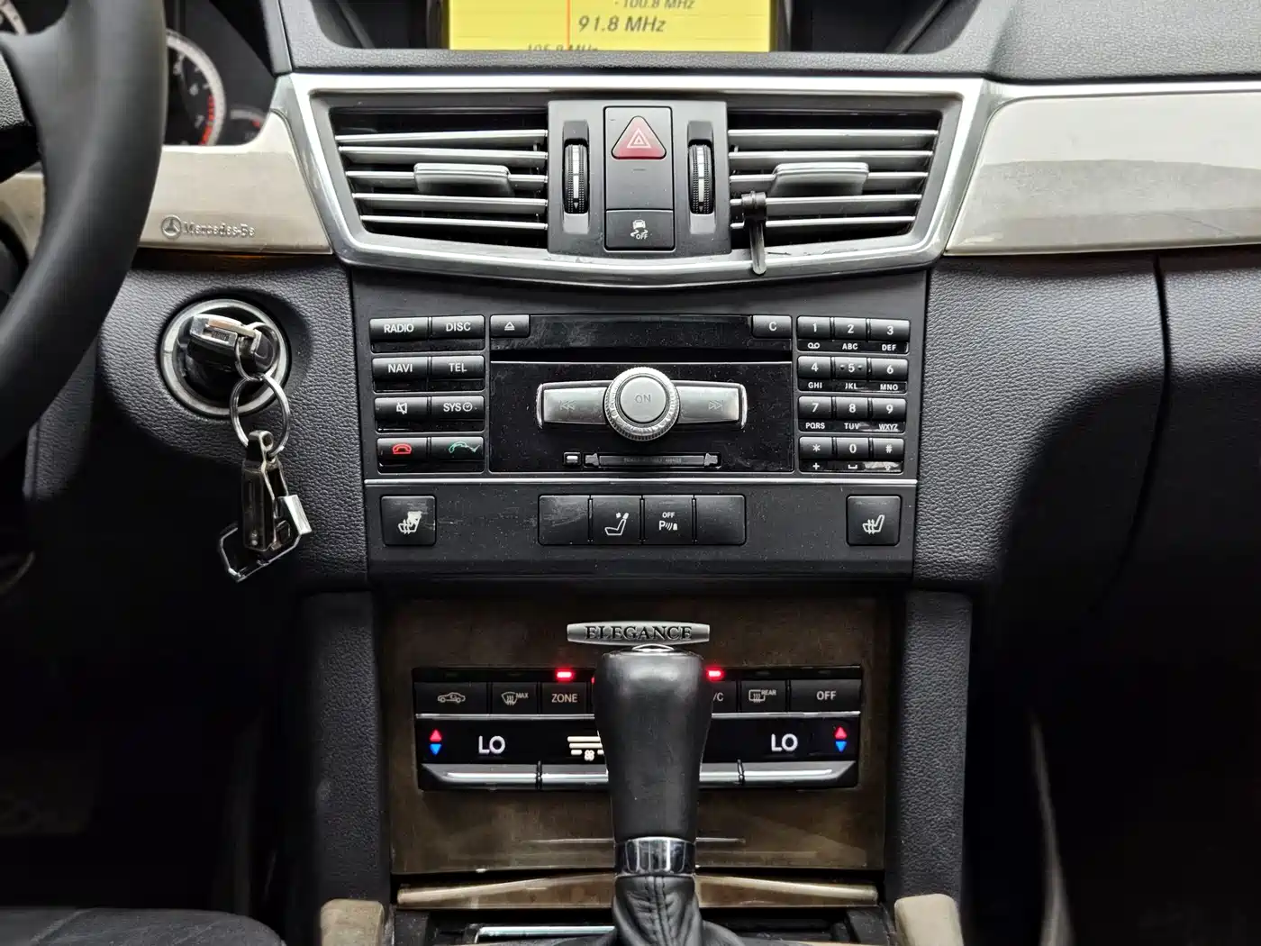 Mercedes-Benz E-Class (Import) 2010 E 200 CGI Elegance фото 15