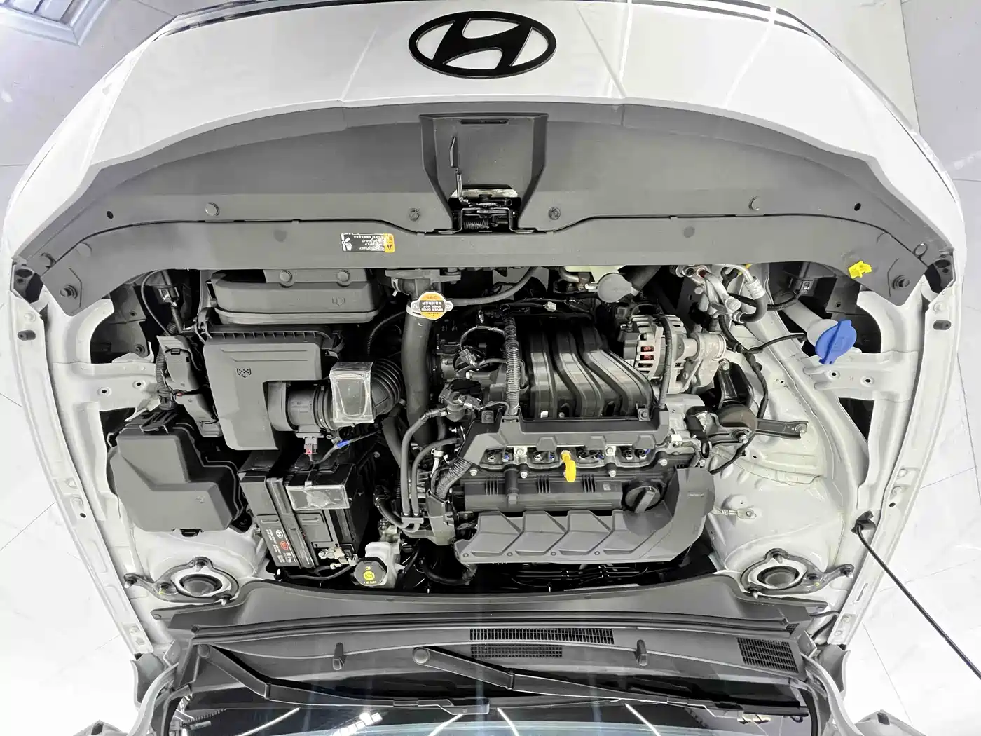 Hyundai Elantra 2023 1.5L CVT GLX Elite Edition фото 20
