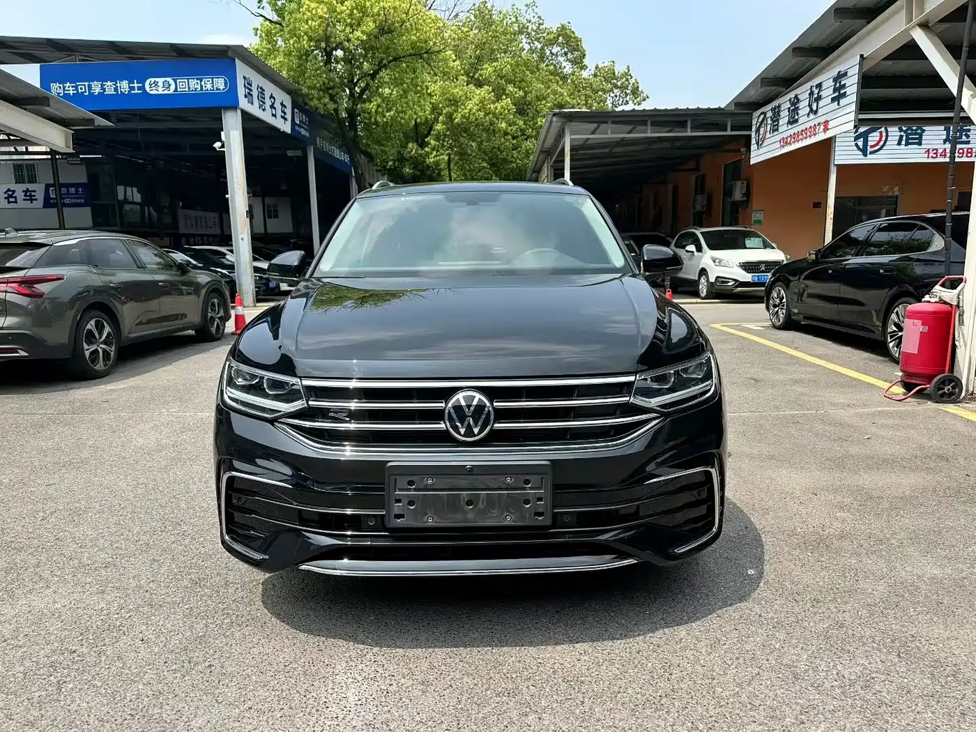 Volkswagen Tiguan L 2022 330TSI Auto 2WD R-Line Premium Edition фото 2