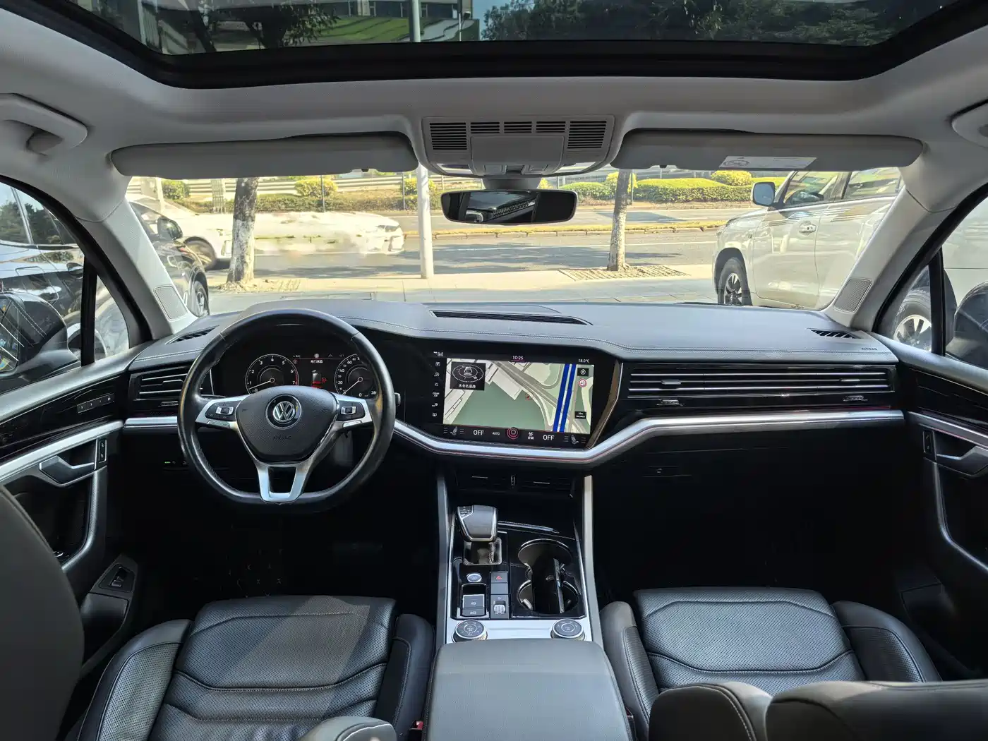 Volkswagen Touareg 2020 3.0TSI Enjoyment Edition China VI фото 9