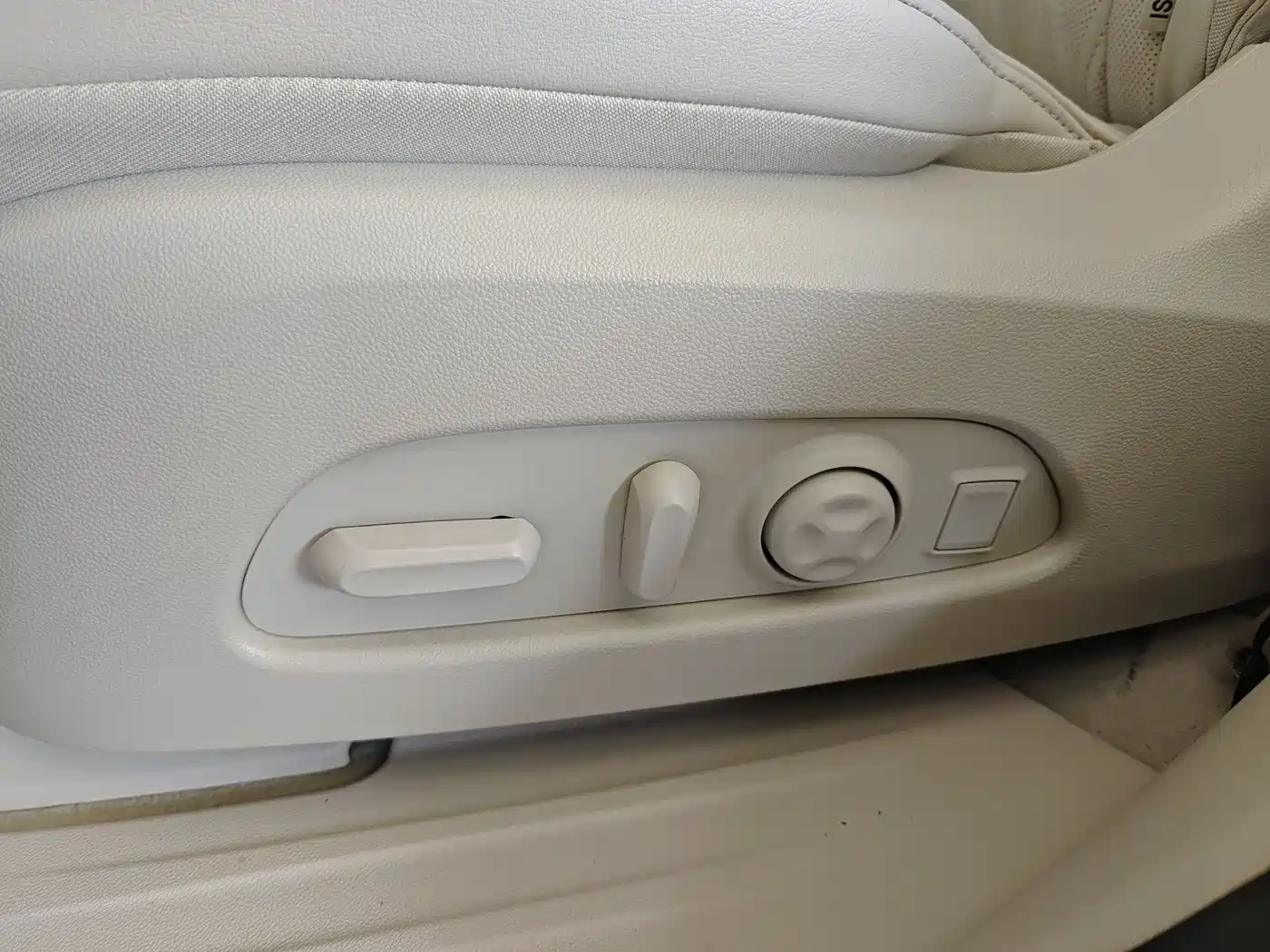 Buick Enclave 2020 28T 4WD Avenir фото 22