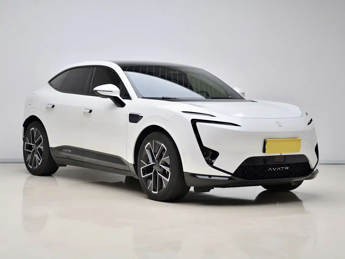 Avatr 11 2024 580 Triple Laser 4WD Luxury Edition фото 2