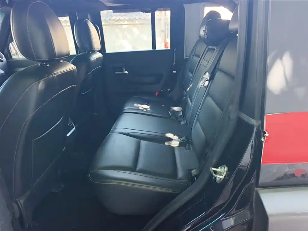 BAIC ORV Beijing Offroad BJ40 2016 Model 40L 2.3T Automatic 4WD Exclusive фото 17
