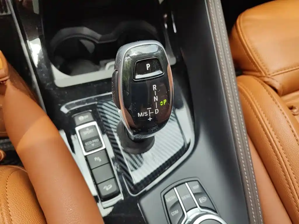 BMW X1 2021 Facelift xDrive25Li Premium фото 11