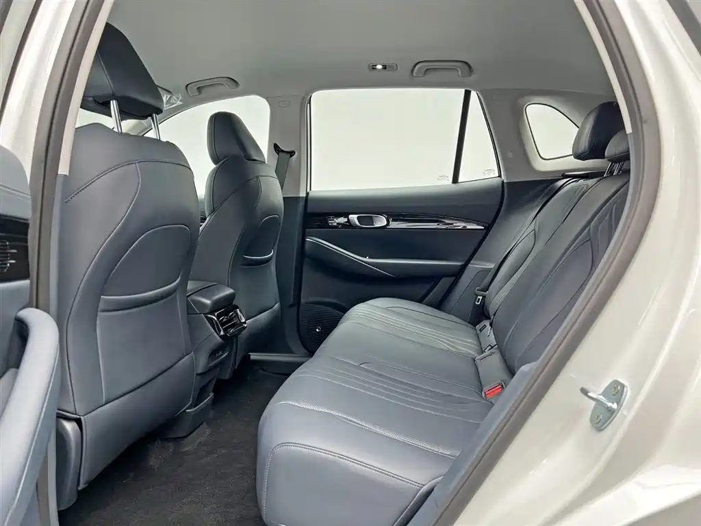 Geely Galaxy Galaxy E5 2026 2024 440km Start Edition