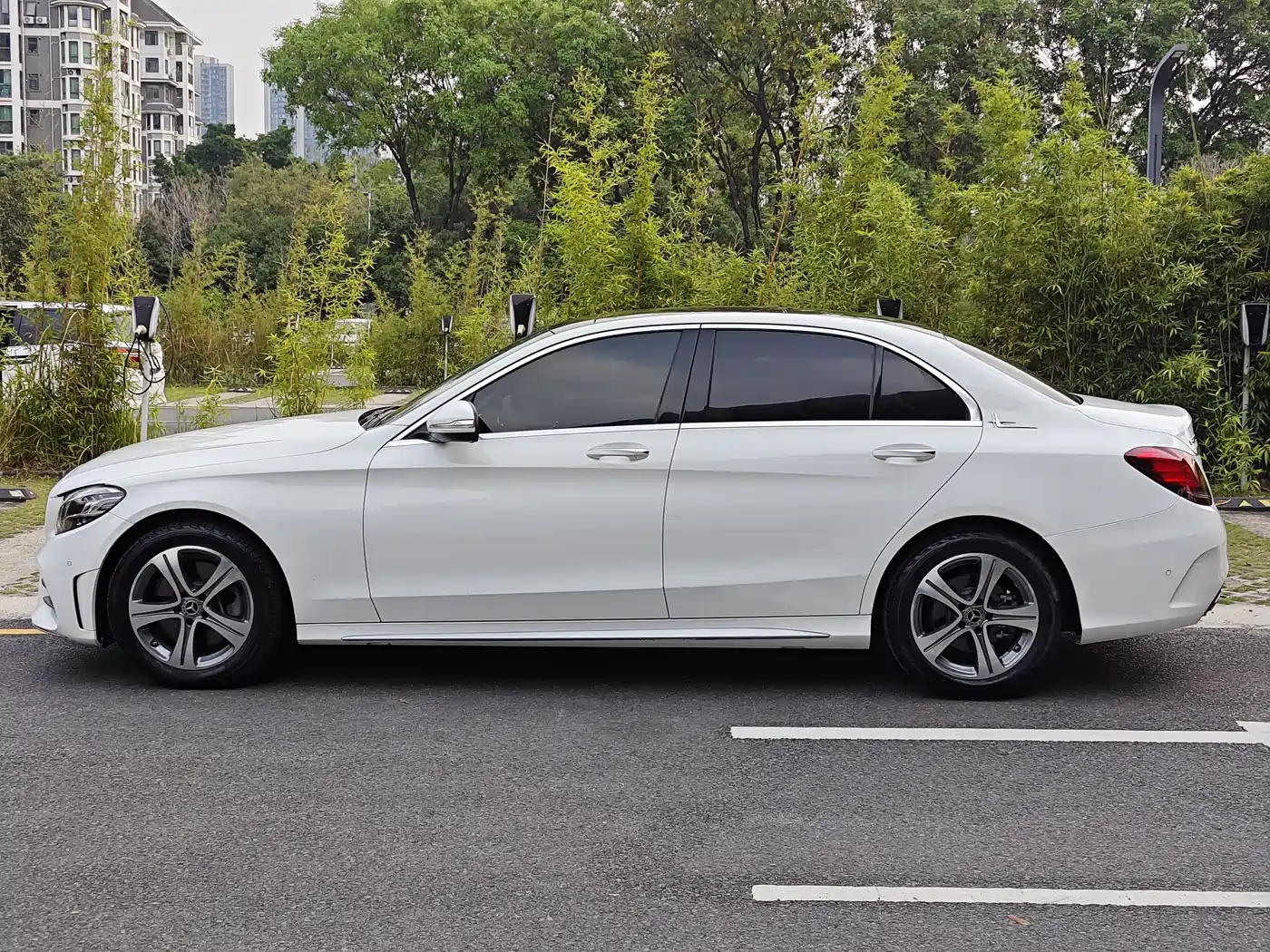 Mercedes-Benz C-Class 2020 Facelift C 260 L Sport фото 3