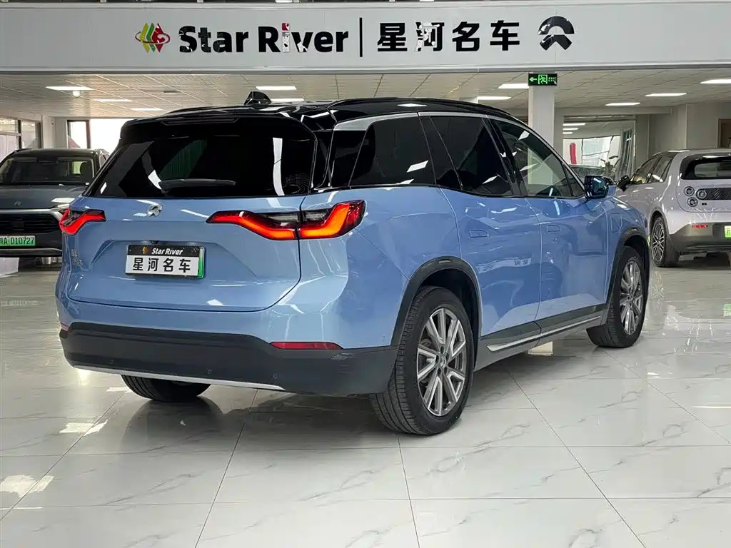 Фото 6 - NIO ES8