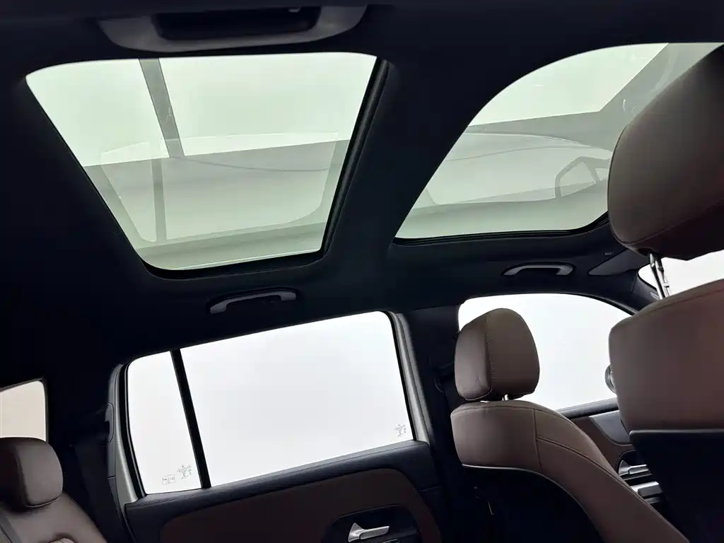 Mercedes-Benz GLB 2023 GLB 200 Style фото 22