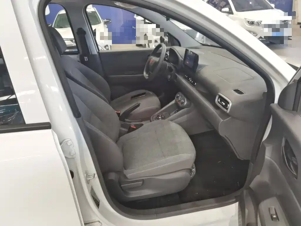 Wuling Motors Wuling Hongguang New Energy 2026 2025 Model Range Extender Hybrid 50KM Standard