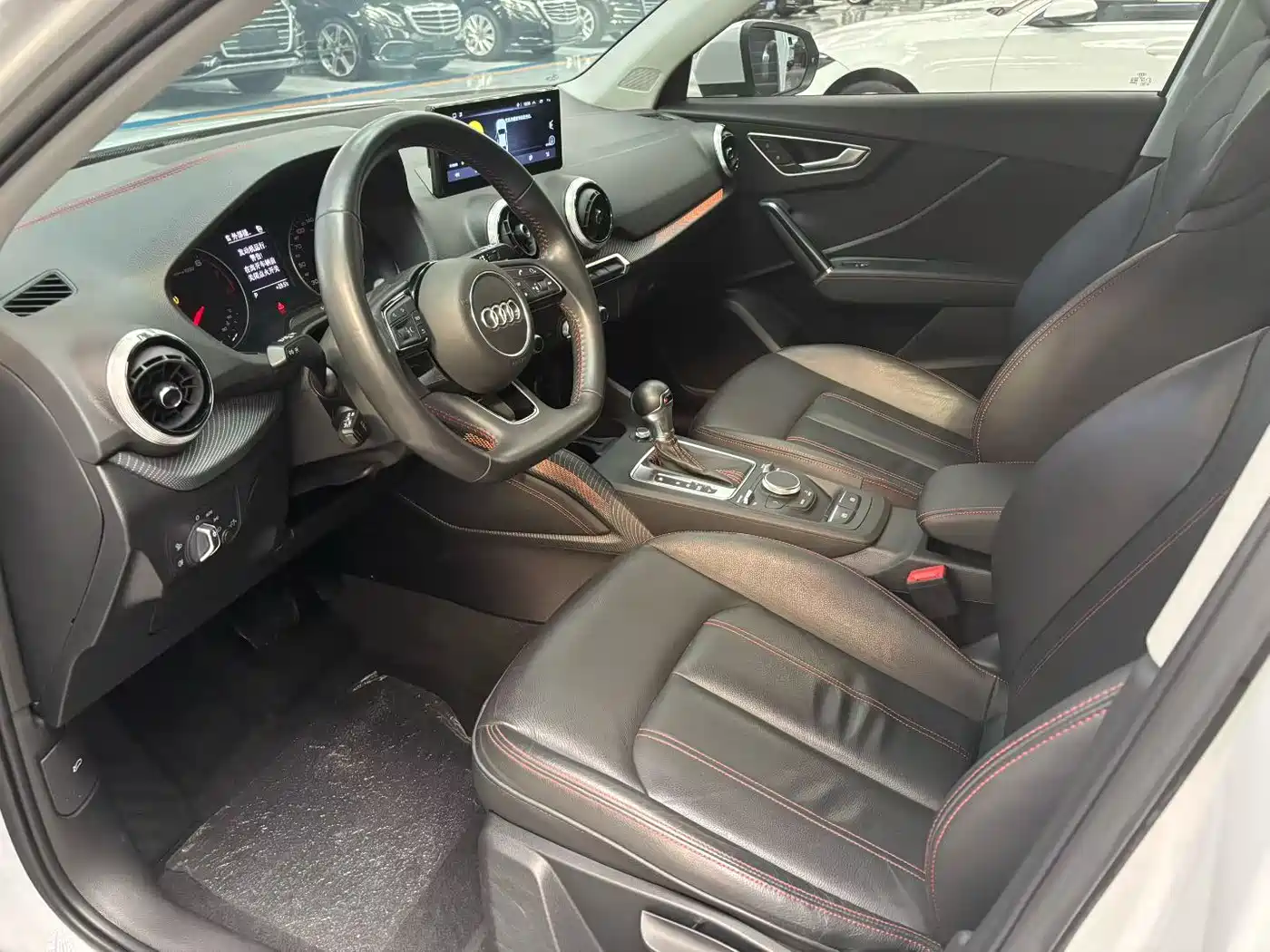 Audi Q2L 2021 35 TFSI Progressive Dynamic фото 4