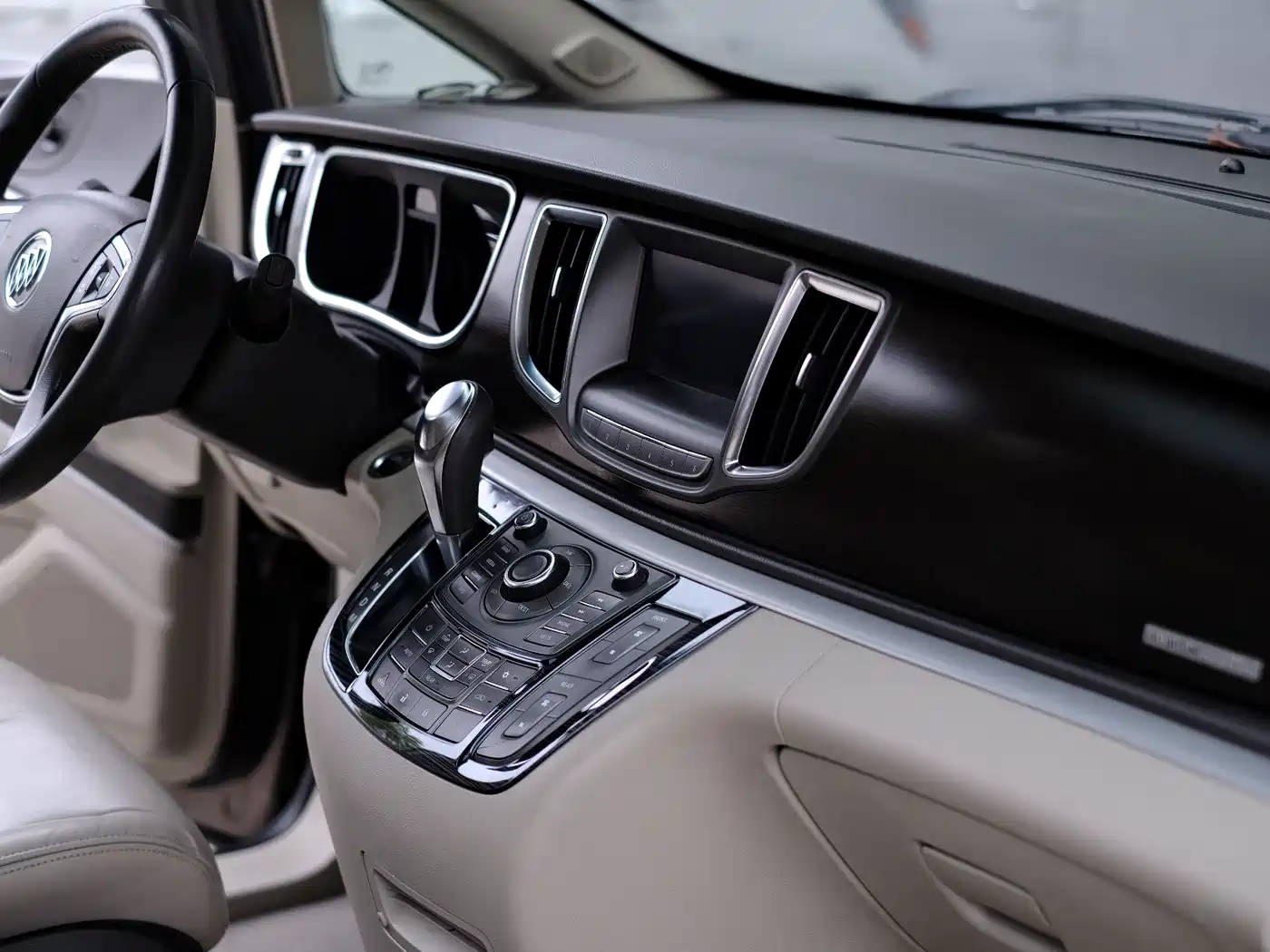 Buick GL8 2013 2.4L LT Luxury Business Executive Edition фото 56
