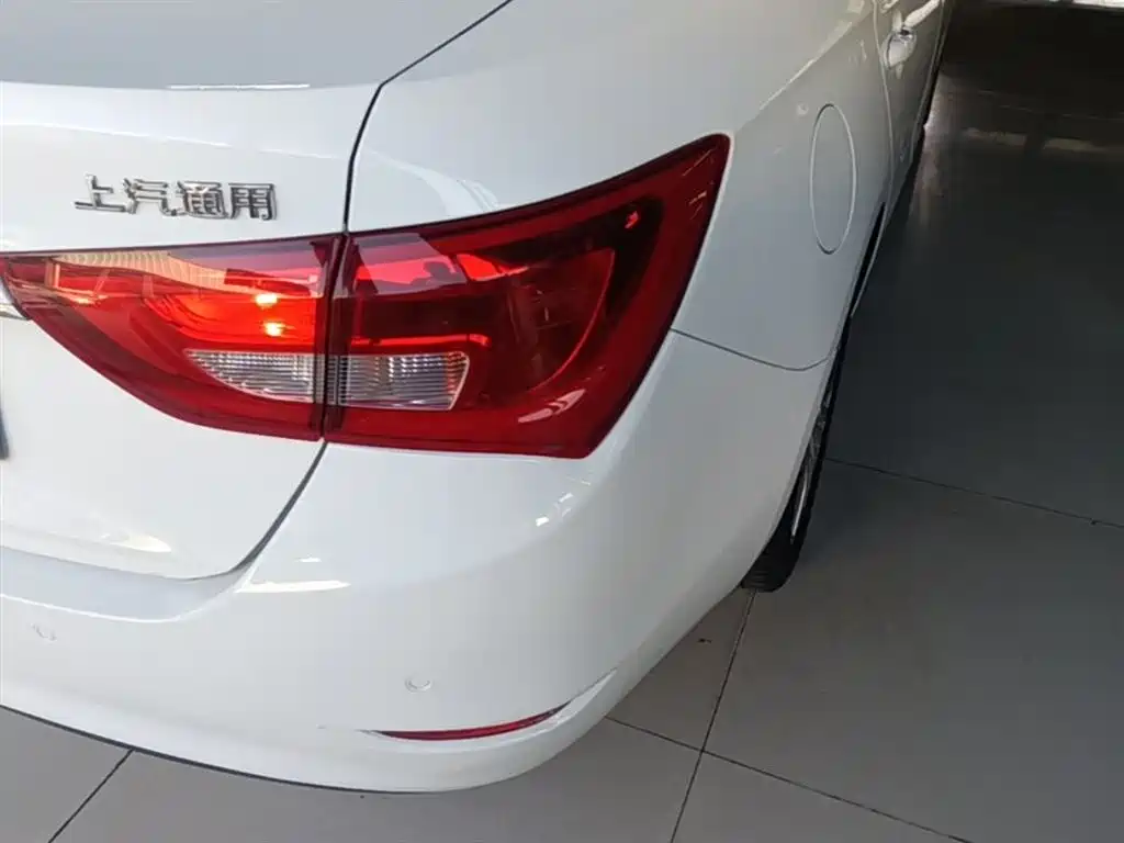 Buick Excelle 2017 15N Automatic Elite фото 8