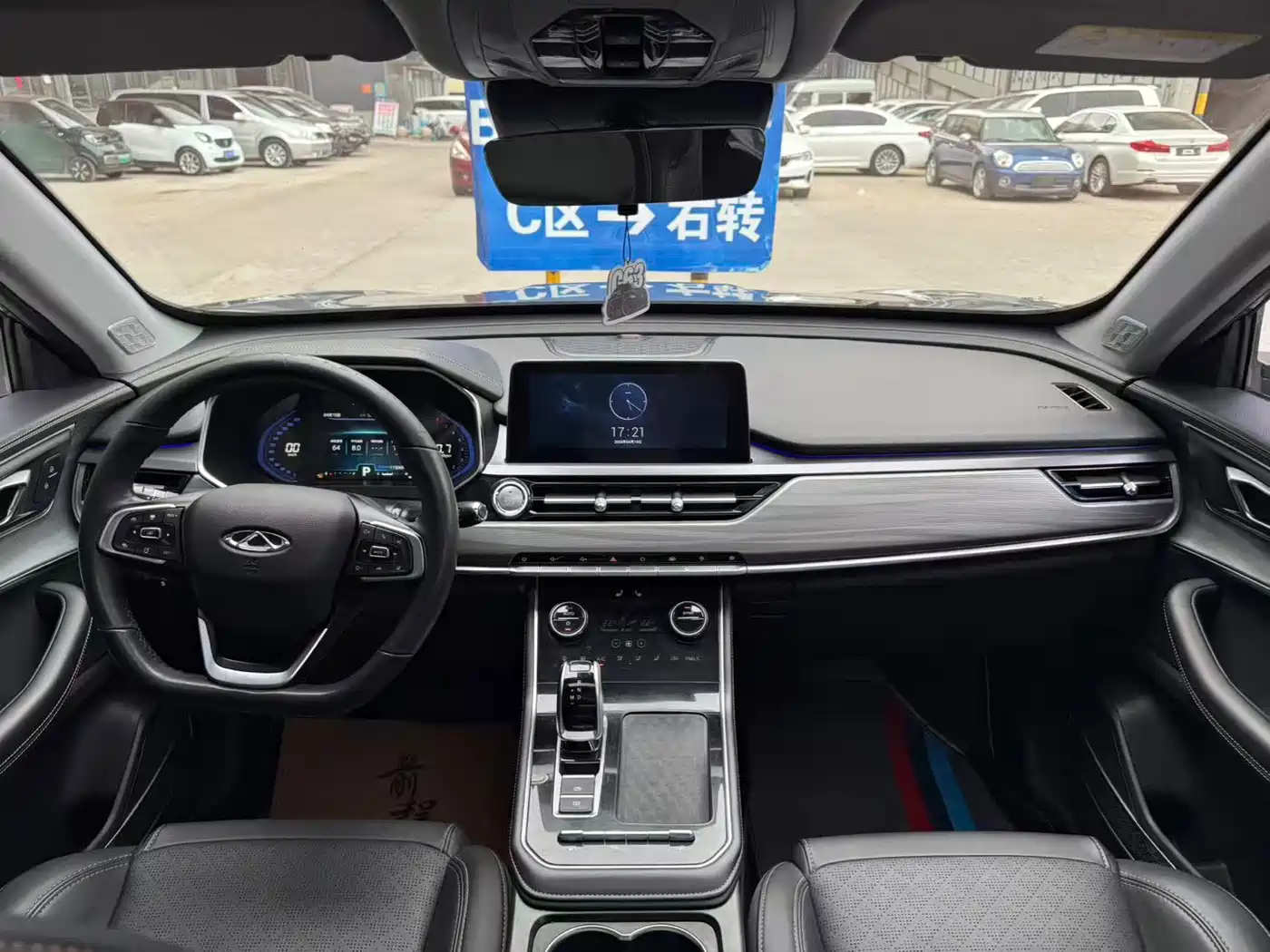 Фото 9 - Chery Tiggo 8