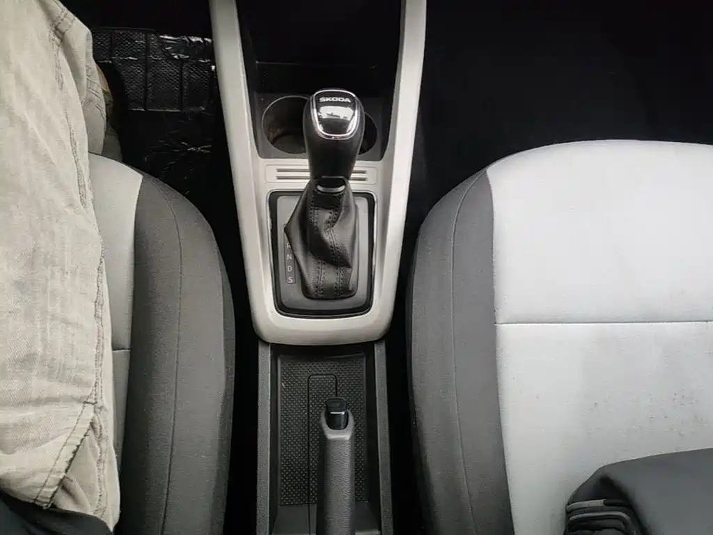 صورة 14 - Škoda Fabia