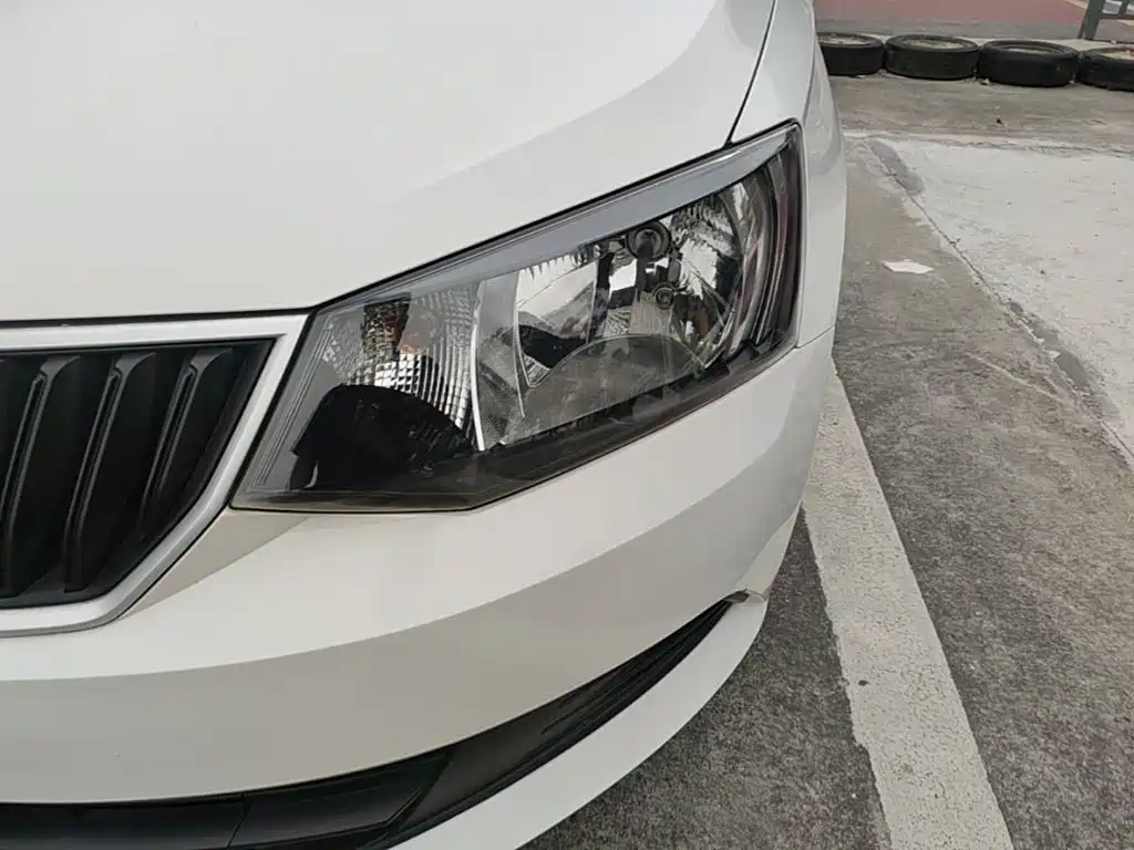 صورة 24 - Škoda Fabia