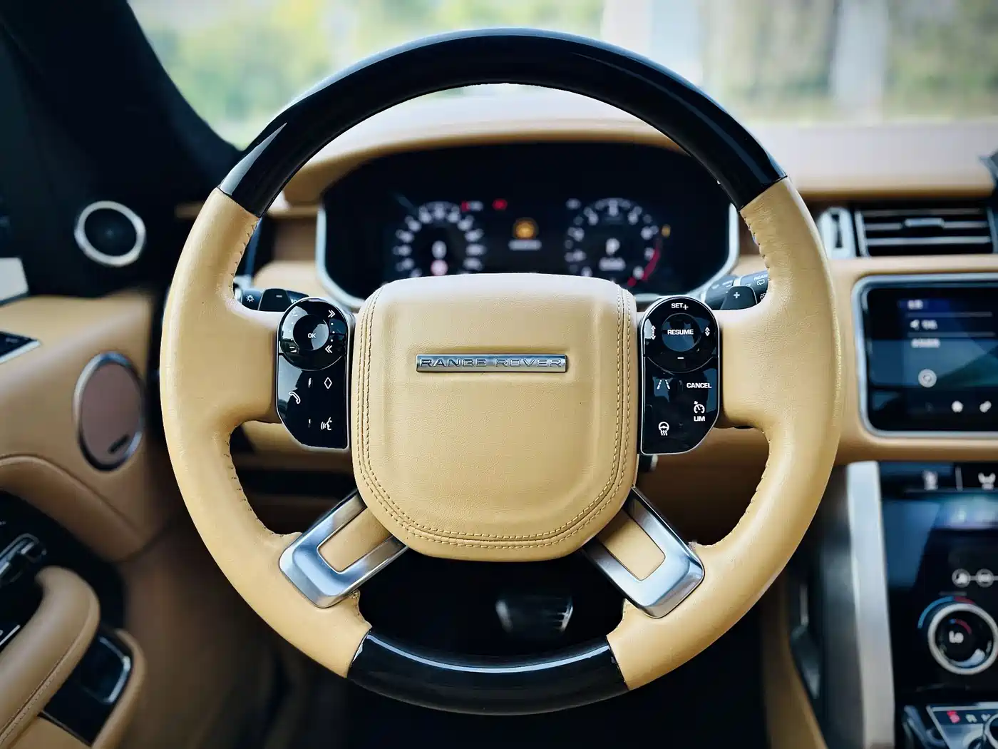 LAND ROVER RANGE ROVER