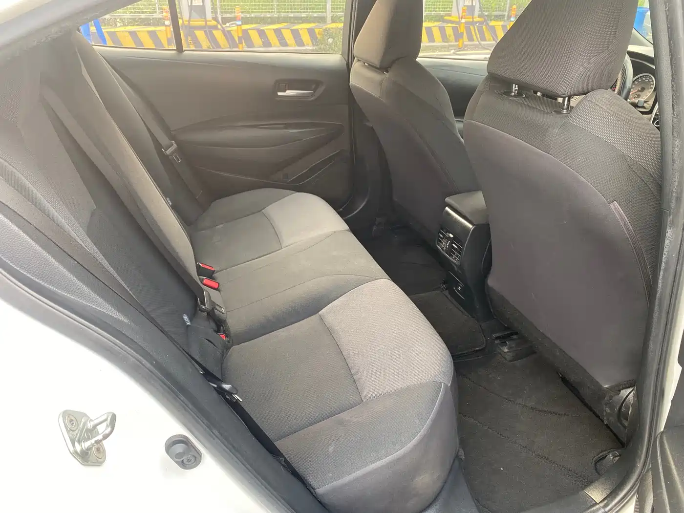 Toyota Levin 2021 TNGA 1.5L CVT Progressive Edition фото 12