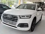Фото 2 - Audi Q5L