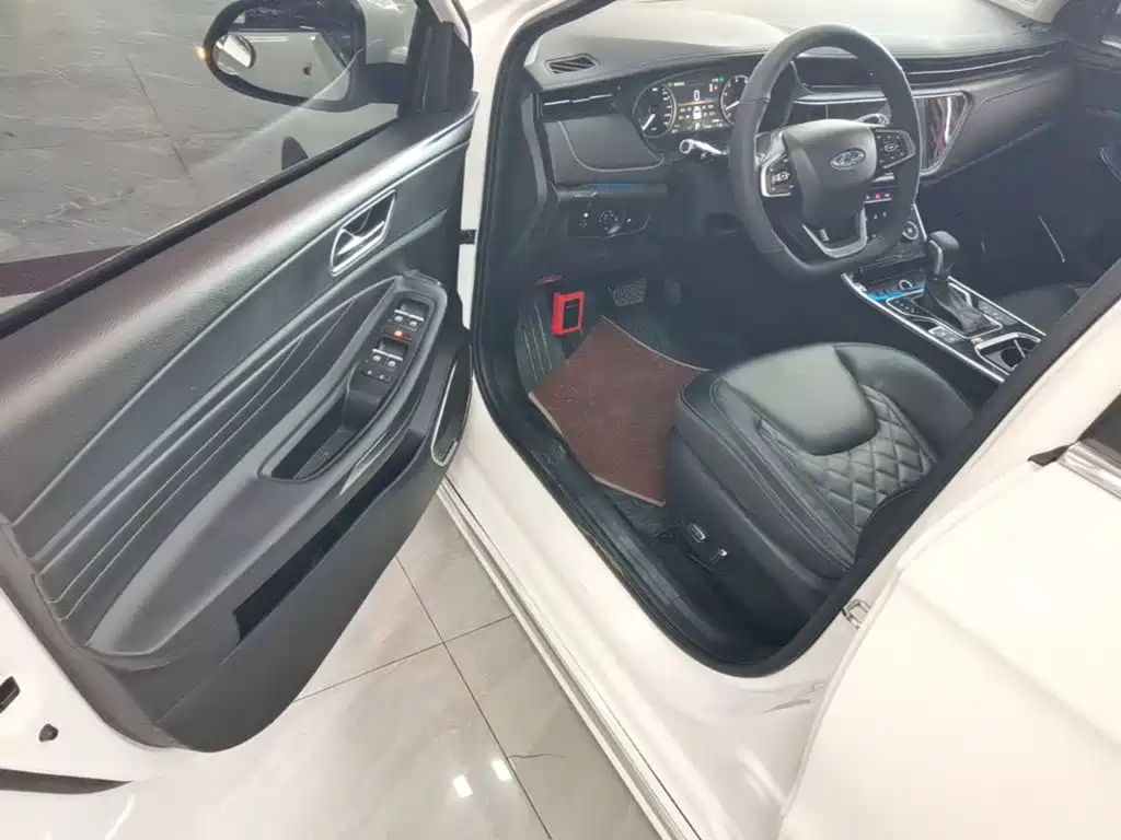Chery Arrizo GX 2019 2019 1.5T CVT New Color Edition China VI