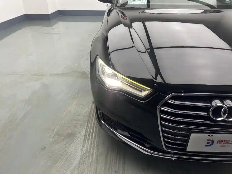 Audi A6L 2016 TFSI Comfort фото 2