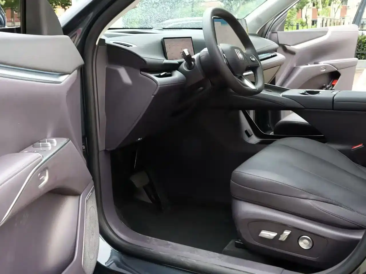 Buick Zhijing E7 2026 2026 Model 1.5T Base Version