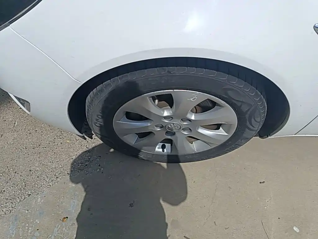 Фото 23 - Buick Regal