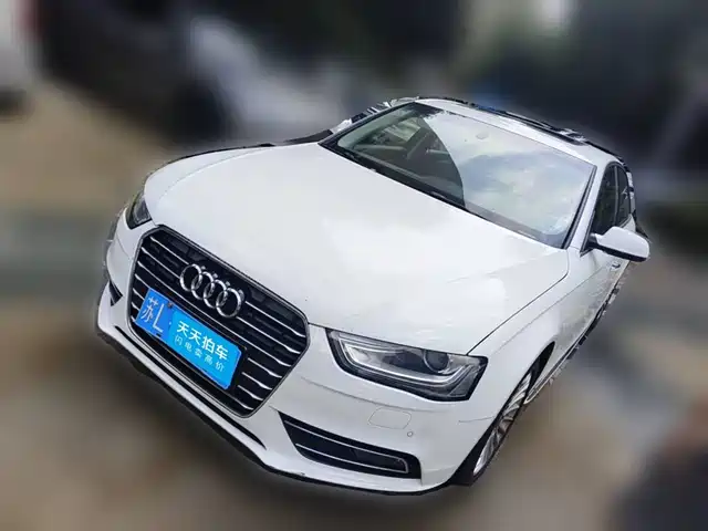 Audi A4L 2016 35 TFSI Automatic Comfort — фото 1