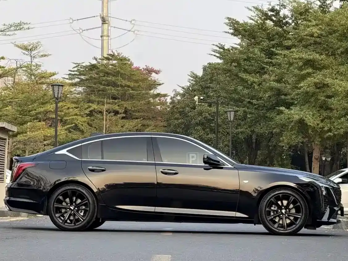 Photo 4 - Cadillac CT5