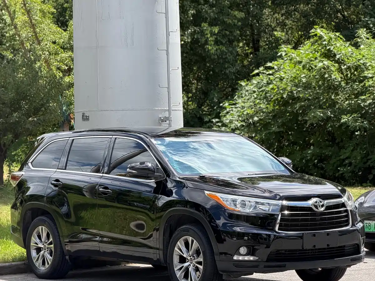 صورة 2 - Toyota Highlander
