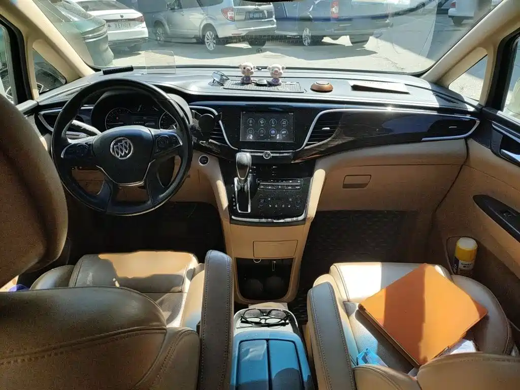Buick GL8 2017 ES 28T Flagship China V фото 13