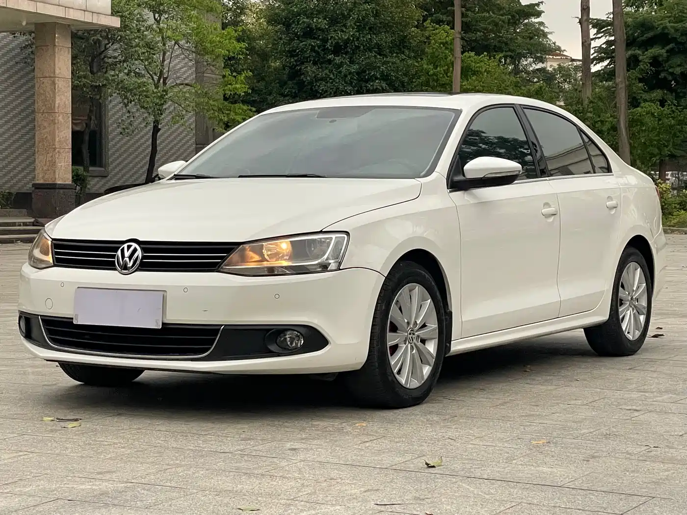 Volkswagen Sagitar 2014 1.4TSI Automatic Luxury